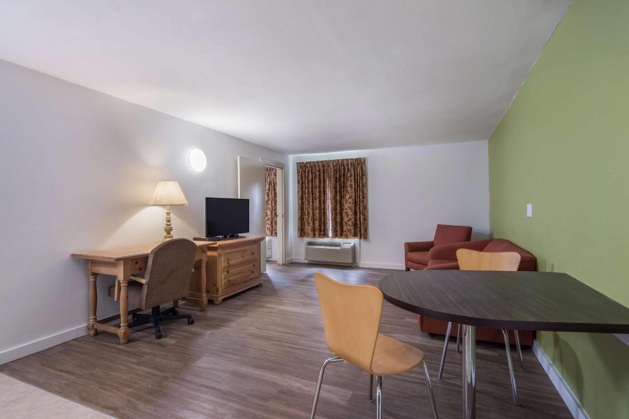 Motel 6-Oriskany, NY Eksteriør bilde
